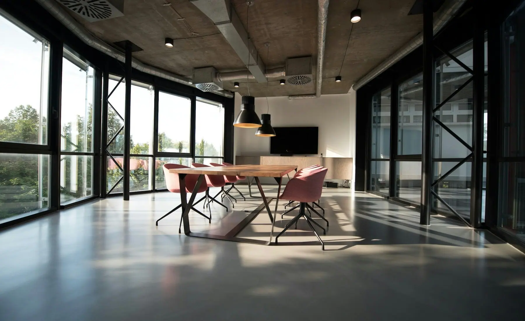 Modern commercial workplace for a Chicago-area business