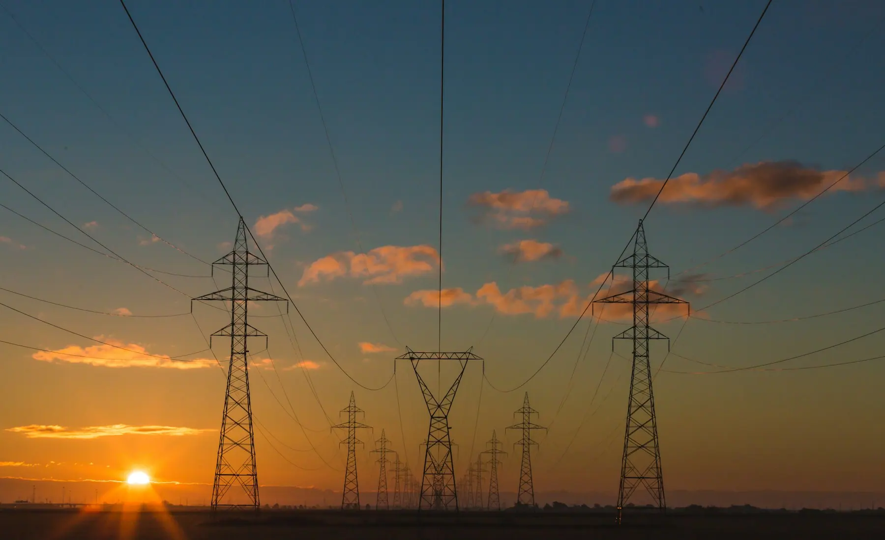 Electrical transmission infrastructure serving a modern city
